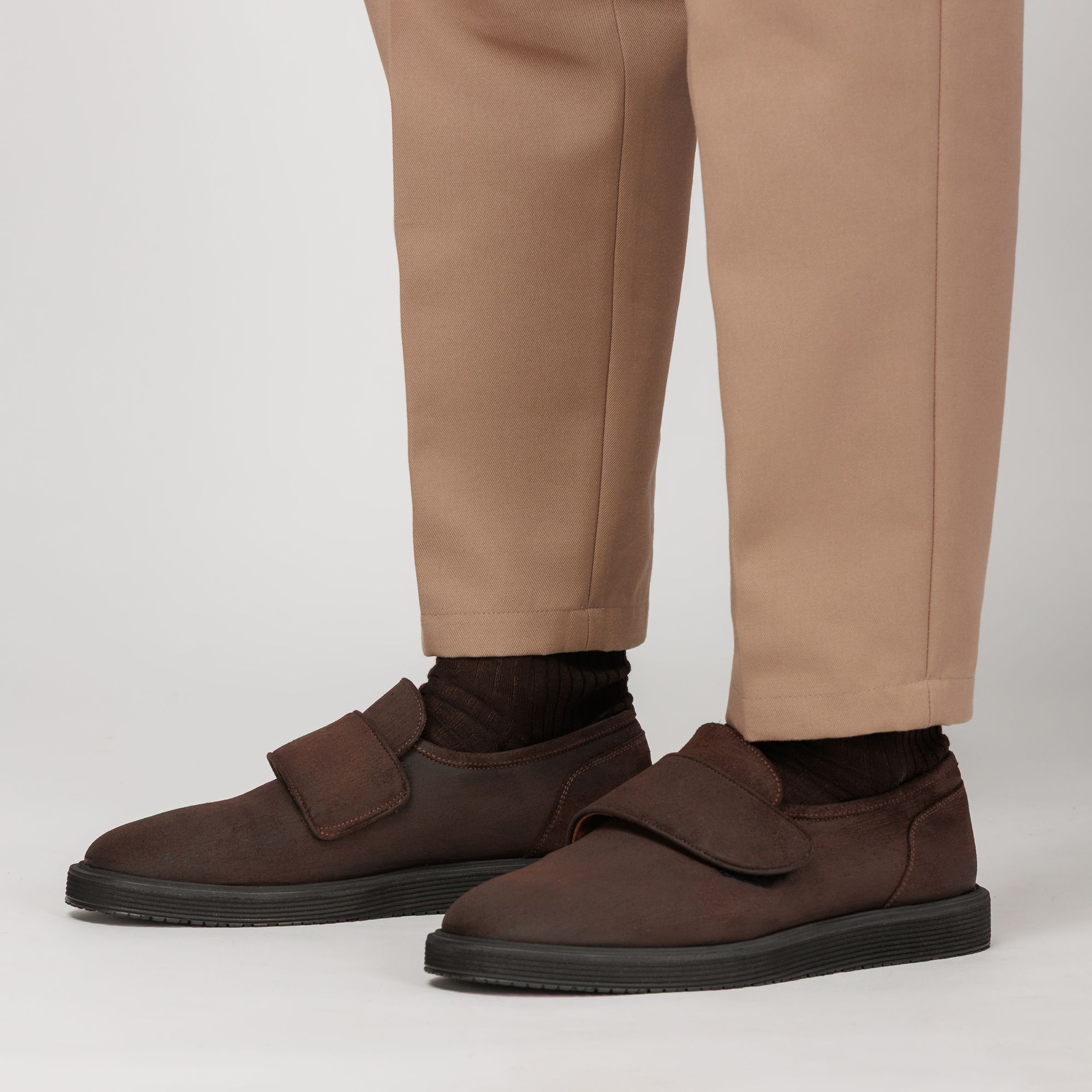 Ανδρικά monk-strap nubuck καφέ με σόλα Vibram – Elio Evan Monza