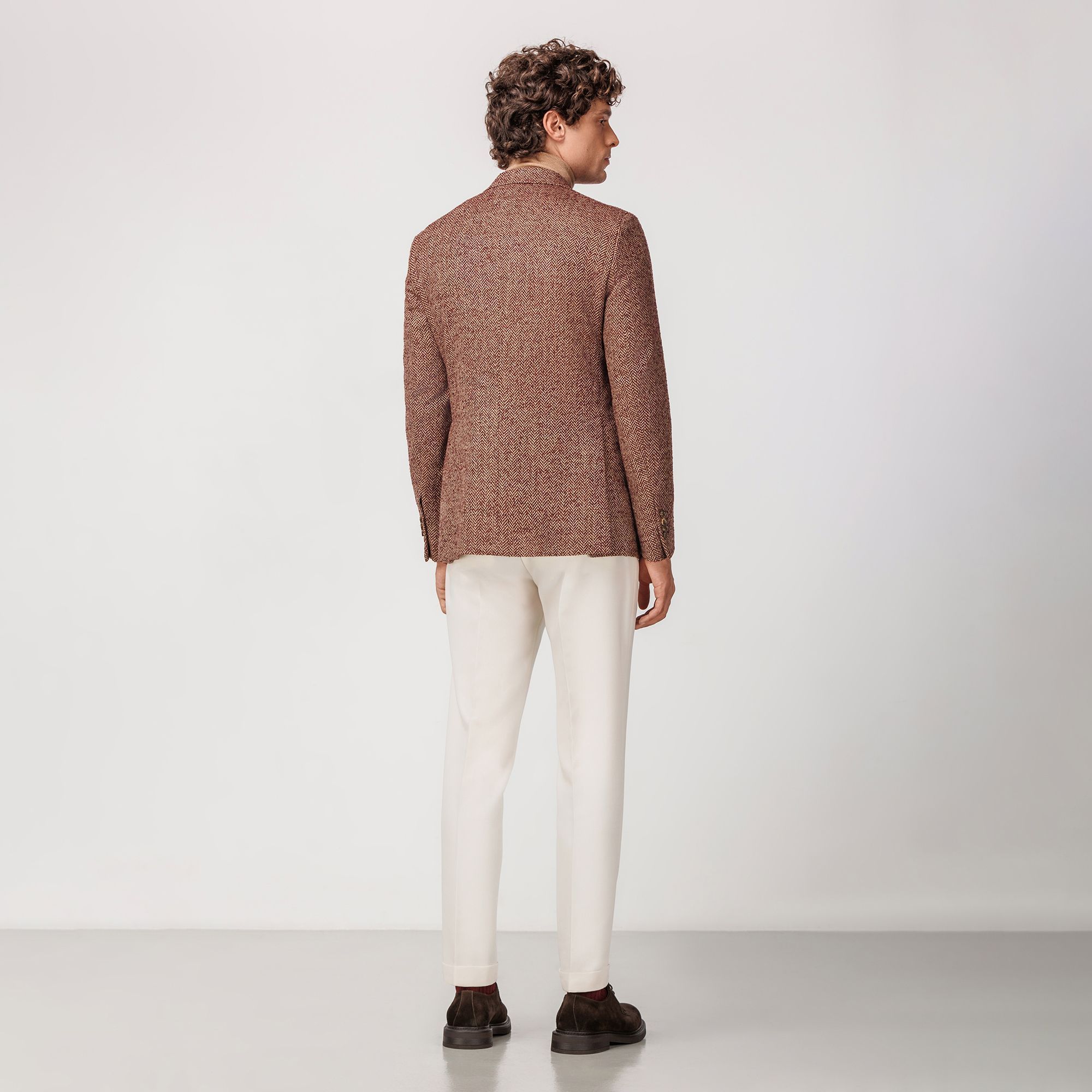LOOK 24