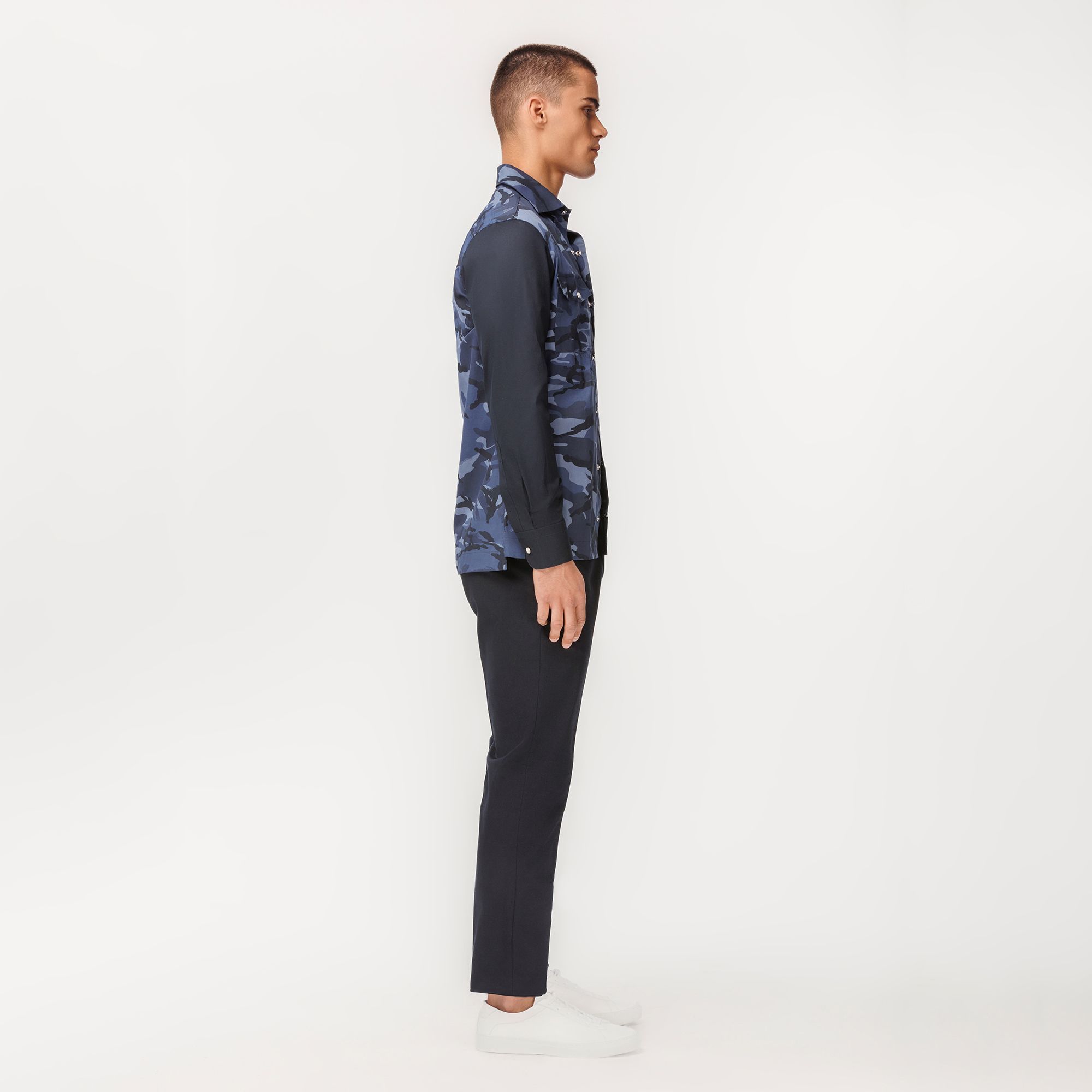 Overshirt Camo με Μονόχρωμα Μανίκια 