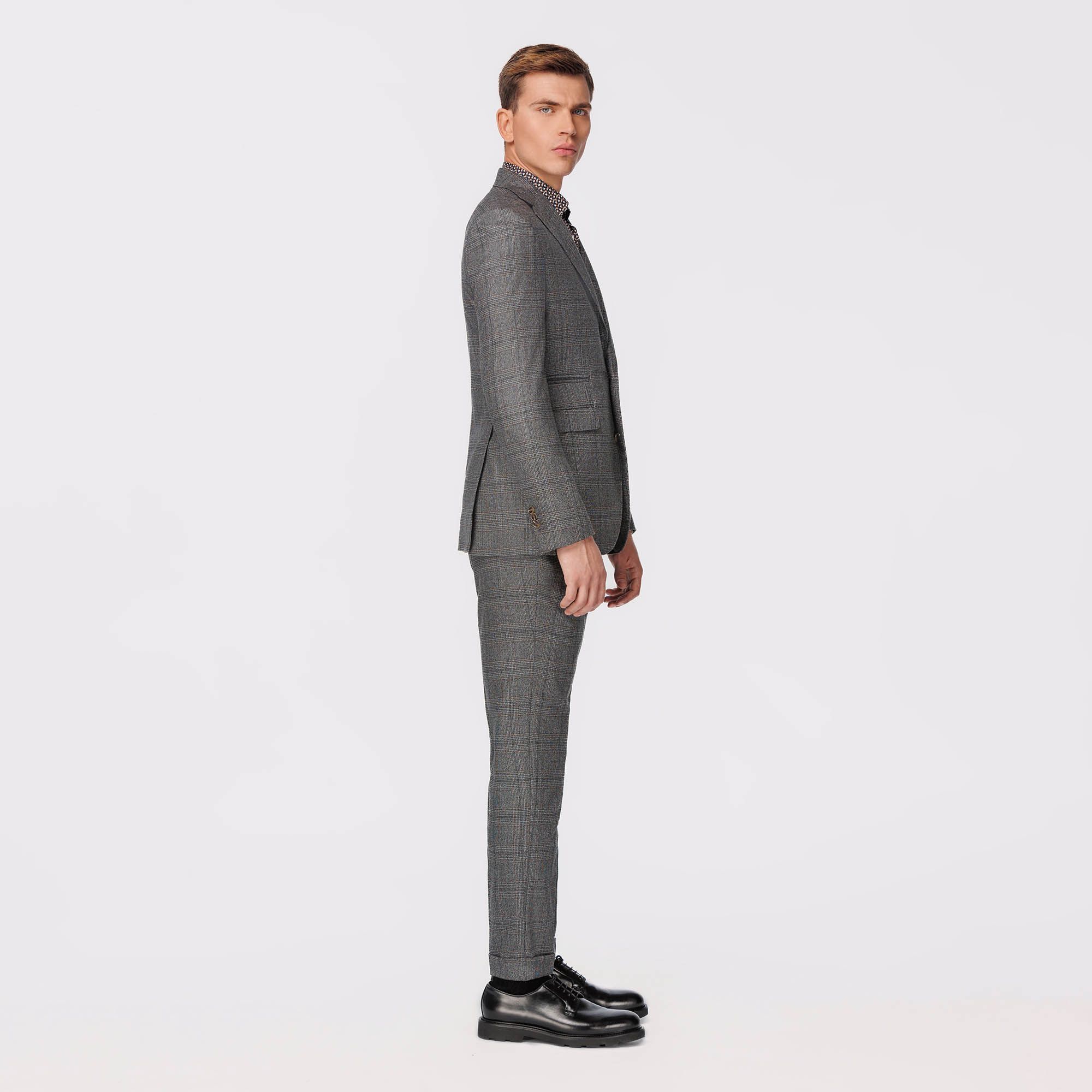 LOOK  35