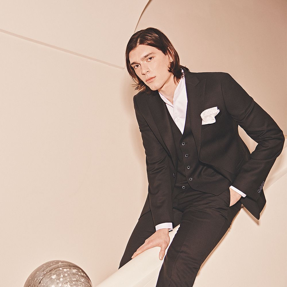 ΠOΙΟ ΚΟΣΤΟΥΜΙ ΝΑ ΕΠΙΛΕΞΩ ΑΝΑΛΟΓΑ ΜΕ ΤΟ ΘΕΜΑ ΤΟΥ ΓΑΜΟΥ